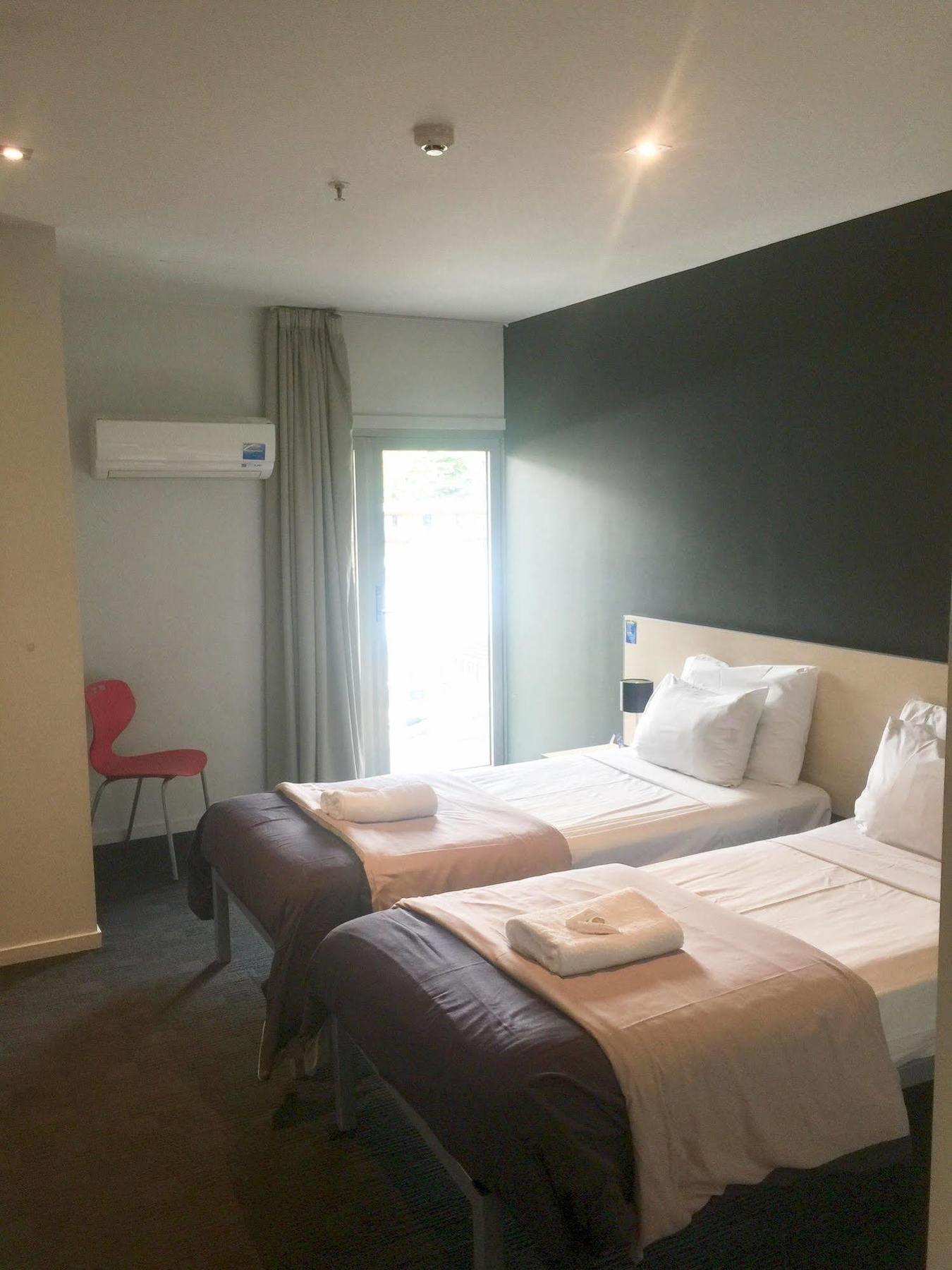 Nomads Queenstown Hostel Luaran gambar A room at the hotel