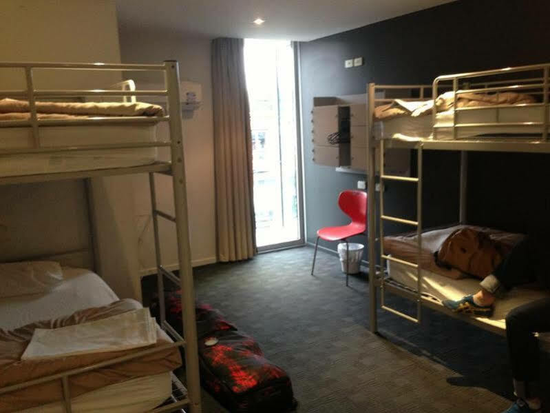Nomads Queenstown Hostel Luaran gambar A typical room at the hotel